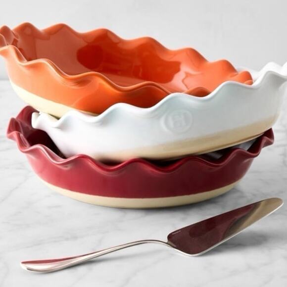 Emile Henry red pie dish 9” - Picture 12 of 12